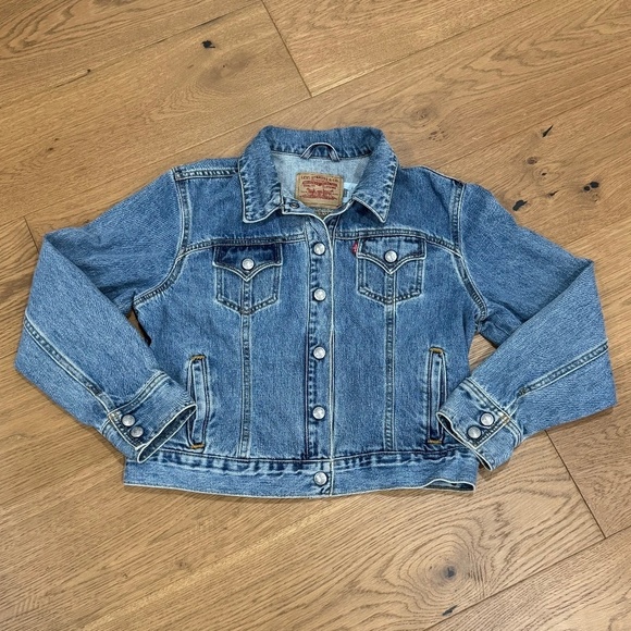 Levi's Jackets & Blazers - Levi’s Vintage Y2K Denim Trucker Jacket - Ladies Size L - EUC